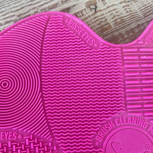 Sigma brush cleaning mat - Picture 5 of 7